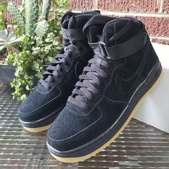 Nike Air Force 1 High LV8 (GS) Black Suede 5.5Y/7W